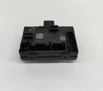 Skoda Karoq Door control unit/module 5Q4959592E 5Q4959592B