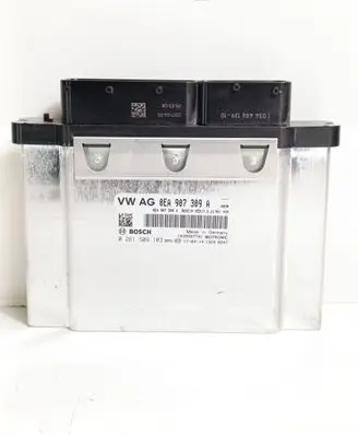 Volkswagen Golf VII Engine control unit/module 0EA907309A 0261S09103
