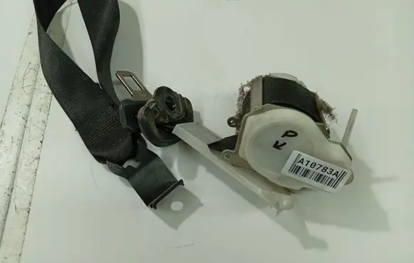 Opel Signum Front seatbelt 