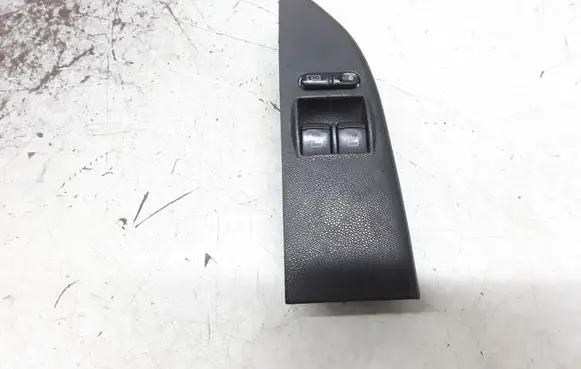 Skoda Fabia Mk1 (6Y) Electric window control switch 1J3959857A