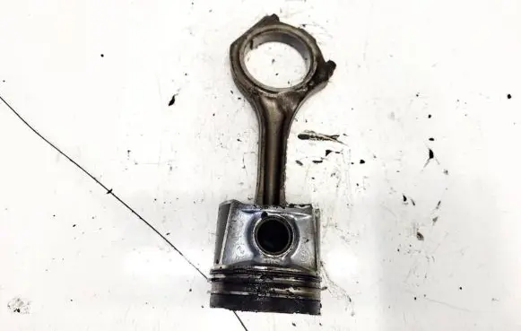Audi A6 S6 C5 4B Piston with connecting rod