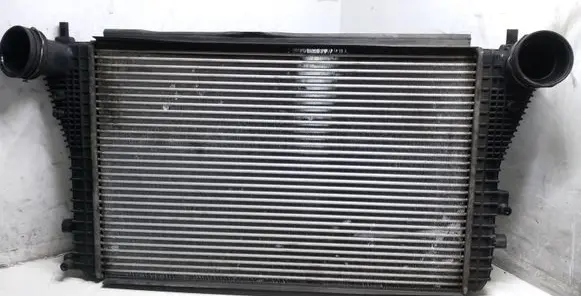 Volkswagen Golf V Intercooler radiator 1K0145803A