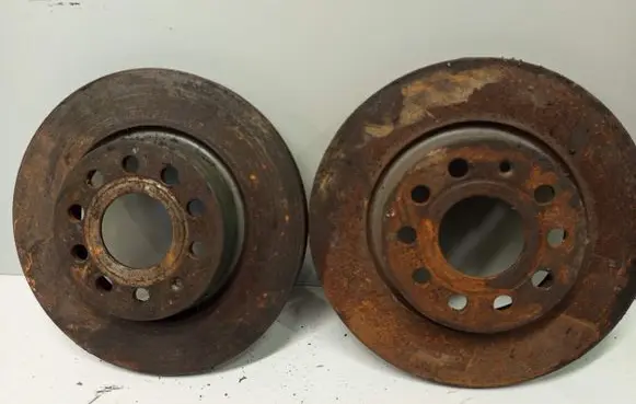 Skoda Octavia Mk2 (1Z) Front brake disc