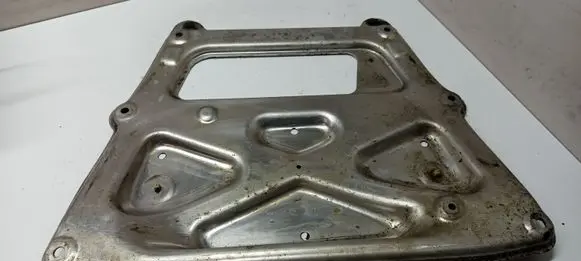 BMW 5 E60 E61 Engine splash shield/under tray 