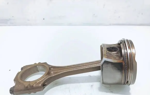 Volkswagen Polo Piston with connecting rod 36AC