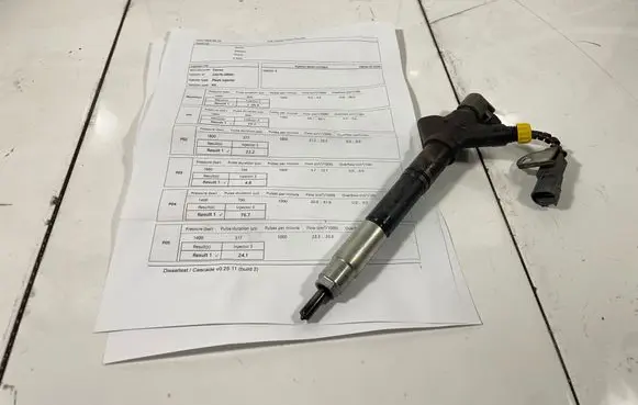 Toyota Avensis T250 Fuel injector 236700R041 4000EC00ED00