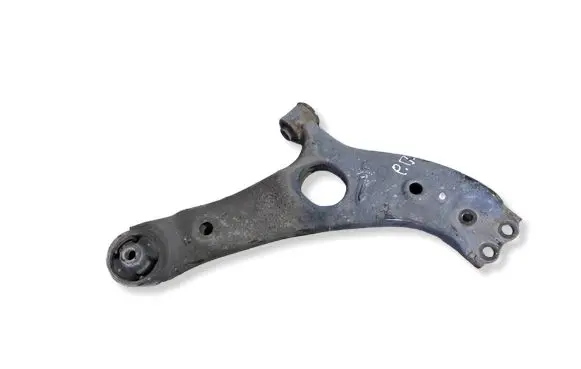 KIA Sorento Front lower control arm/wishbone 