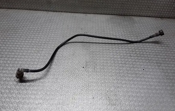 Mitsubishi Colt Fuel line pipe