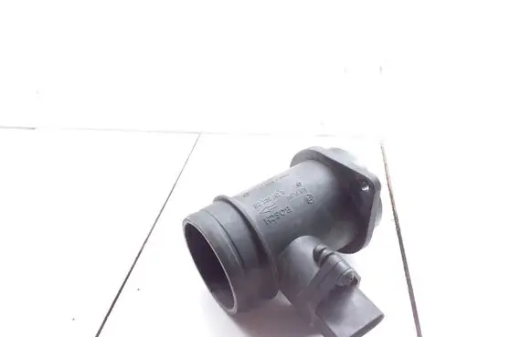 Volkswagen PASSAT B4 Mass air flow meter 0281002216