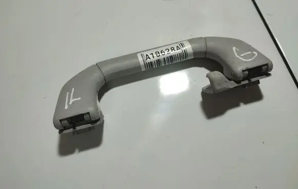 Seat Alhambra (Mk1) Rear interior roof grab handle
