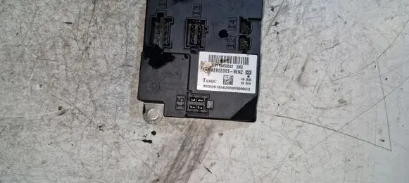 Mercedes-Benz E W211 Comfort/convenience module 2115453532