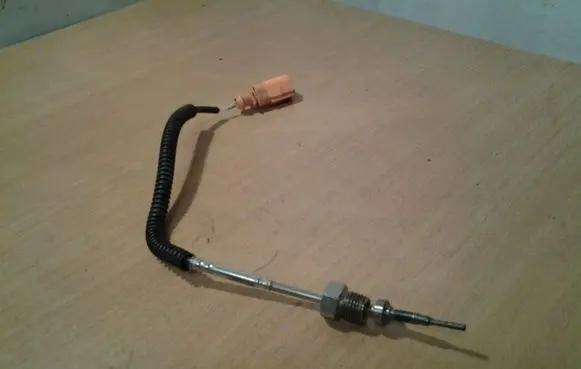 Audi A8 S8 D4 4H Exhaust gas temperature sensor 4G0906088B 101209092530