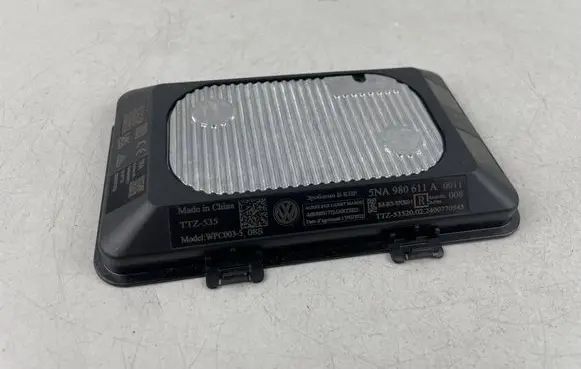 Volkswagen Golf VIII Wireless charging module 5NA980611A