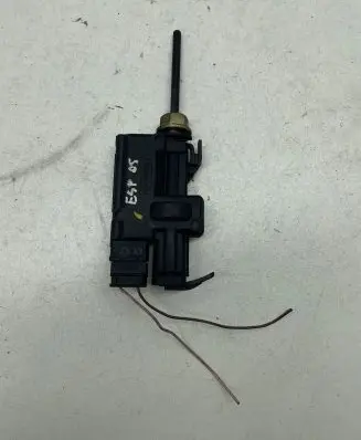 Renault Espace IV Fuel tank cap lock motor 