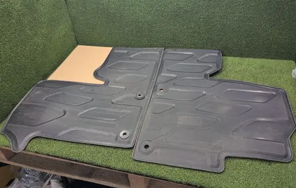 Opel Movano B Front floor mat 93165539 7711427551 7711426008