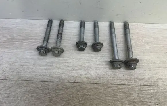 Porsche Cayenne (92A) Nuts/bolts N90998702 N91009302 N91014402