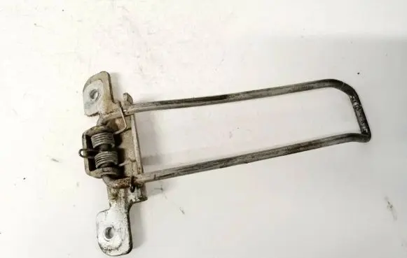 Iveco Daily 30.8 - 9 Rear door check strap stopper