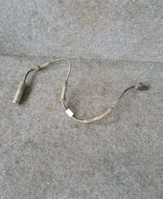BMW 3 E90 E91 ABS brake wheel speed sensor 6762465