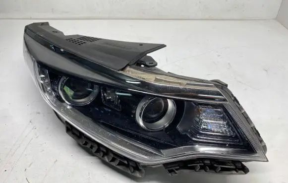 KIA Optima Headlight/headlamp 92102-D4270