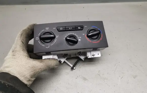 Citroen Berlingo Climate control unit A42102300
