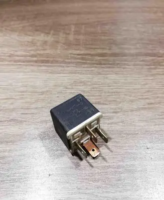 Peugeot 605 Other relay 00351011