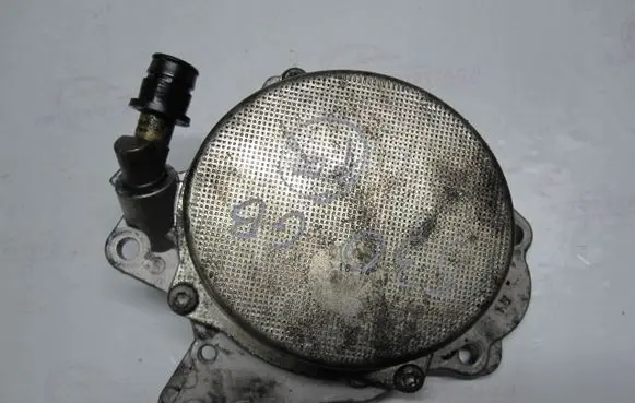 Volkswagen Crafter Vacuum pump 03L145100H