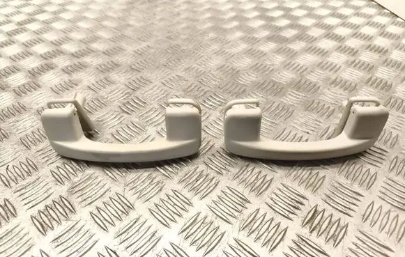 Chrysler Grand Voyager V Rear interior roof grab handle PCABS