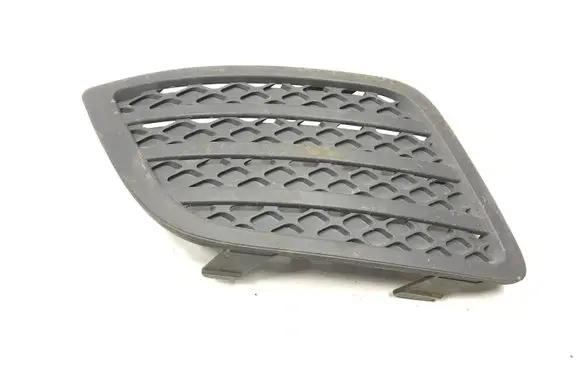 Ford Fiesta Front bumper lower grill 6S6119952ACW