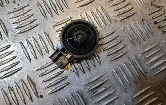 Audi A3 S3 8V Front door speaker 8V0035398A