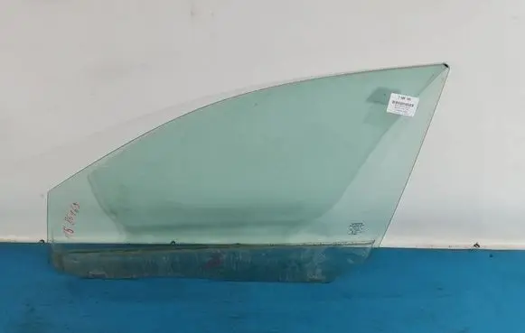 Volvo V70 Front door window glass four-door IMPRK1586169