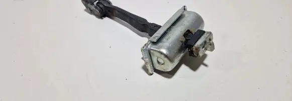 Opel Corsa D Front door check strap stopper 13180682
