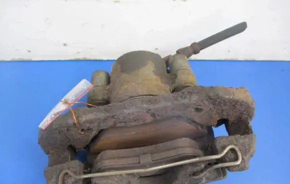 Ford Fiesta Front brake caliper