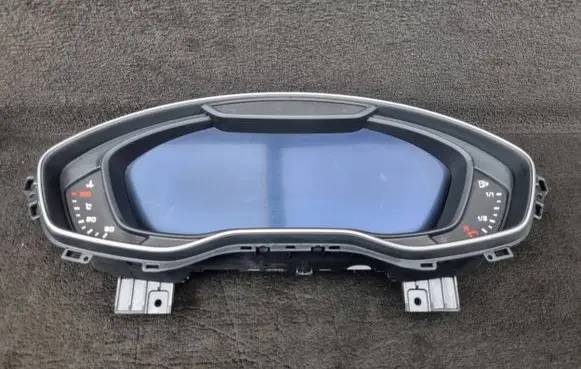 Audi A4 S4 B9 Speedometer (instrument cluster) 8W5920790C 0263731009