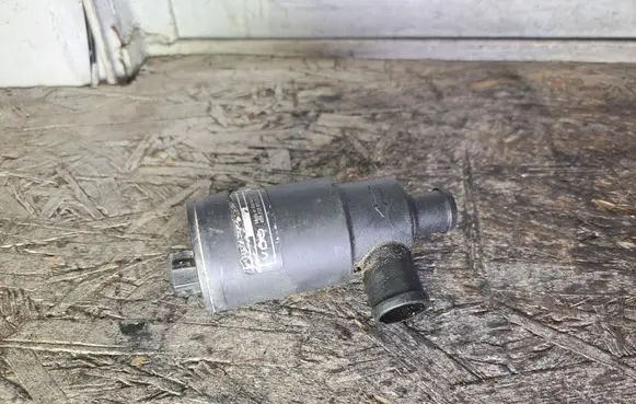 Audi A6 S6 C4 4A Idle control valve (regulator) 408202013002