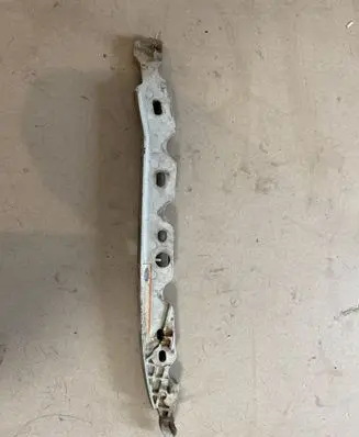 Ford Focus Front bumper mounting bracket