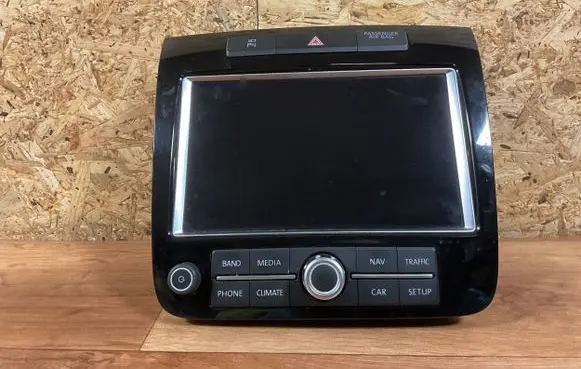 Volkswagen Touareg II Screen/display/small screen 7P6919603C 004HTU790049BL