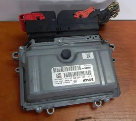 Volvo V50 Engine control unit/module 0261209038
