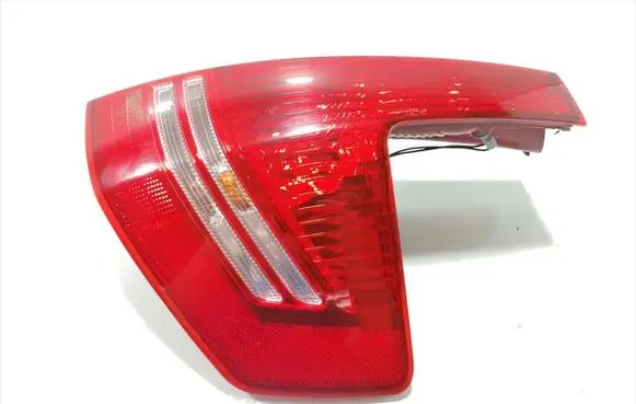 Citroen C4 I Rear/tail lights 4CZX-13404-A