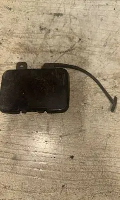 Volvo S60 Front tow hook cap/cover 08693742