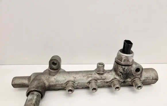 Opel Meriva A Fuel main line pipe 55PP0501 10291394042