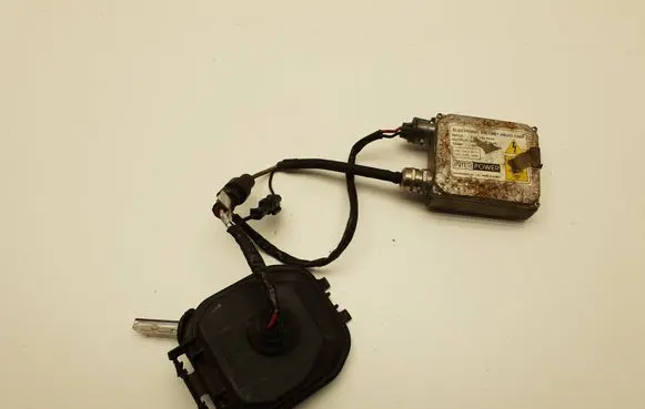 BMW 3 E36 Headlight ballast module Xenon HB35212AX