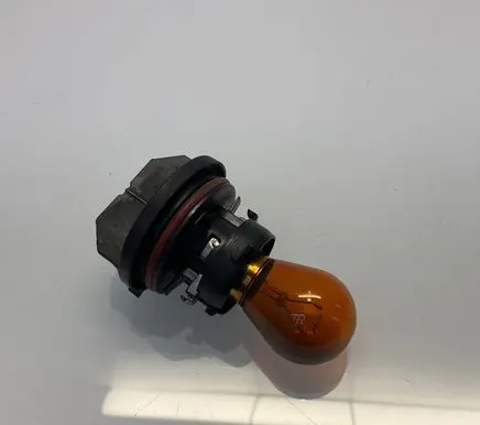 Mercedes-Benz C W203 Headlight/headlamp bulb 