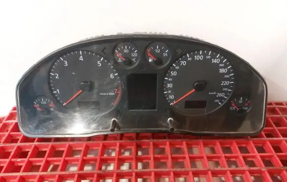 Audi A6 S6 C5 4B Speedometer (instrument cluster) 4B0920931E 18040013123 A07720V1A08227