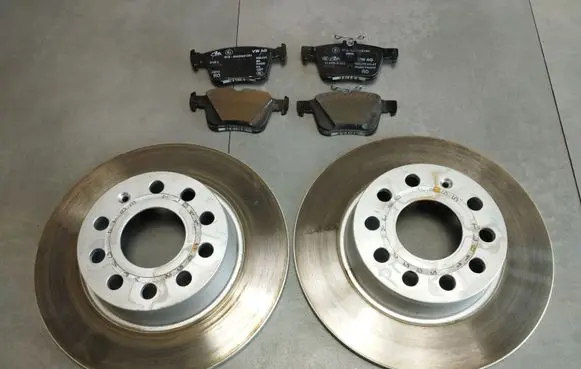 Rear brake disc