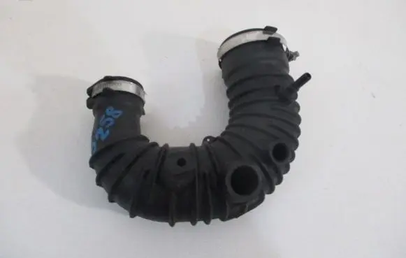 Renault Twingo II Air intake hose/pipe 8200600500