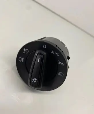 Skoda Octavia Mk3 (5E) Light switch 5E0941431D 10095088