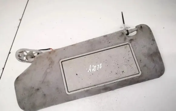 Toyota Avensis T250 Sun visor