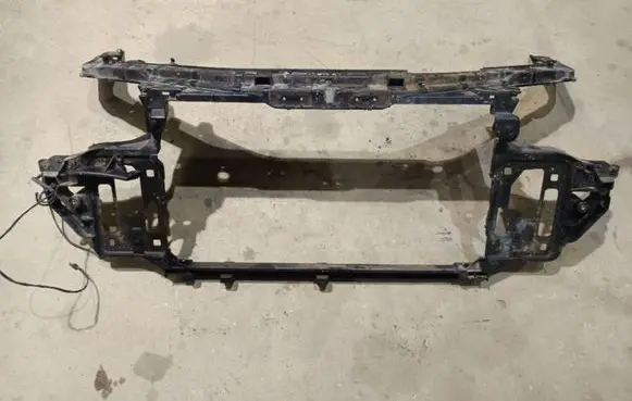 Chrysler Sebring (JS) Radiator support slam panel