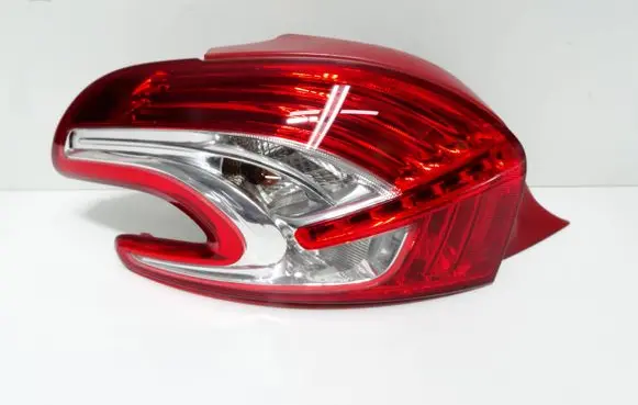 Peugeot 208 I Rear/tail lights 9672628280