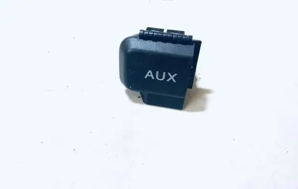 Honda Element USB socket connector m22268